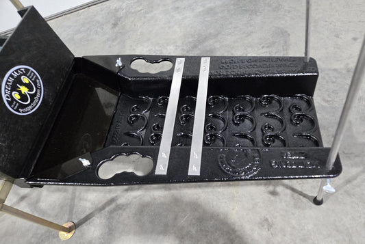 Gold Cube Thermo Flare Tail-Gater with Expedition Sluice